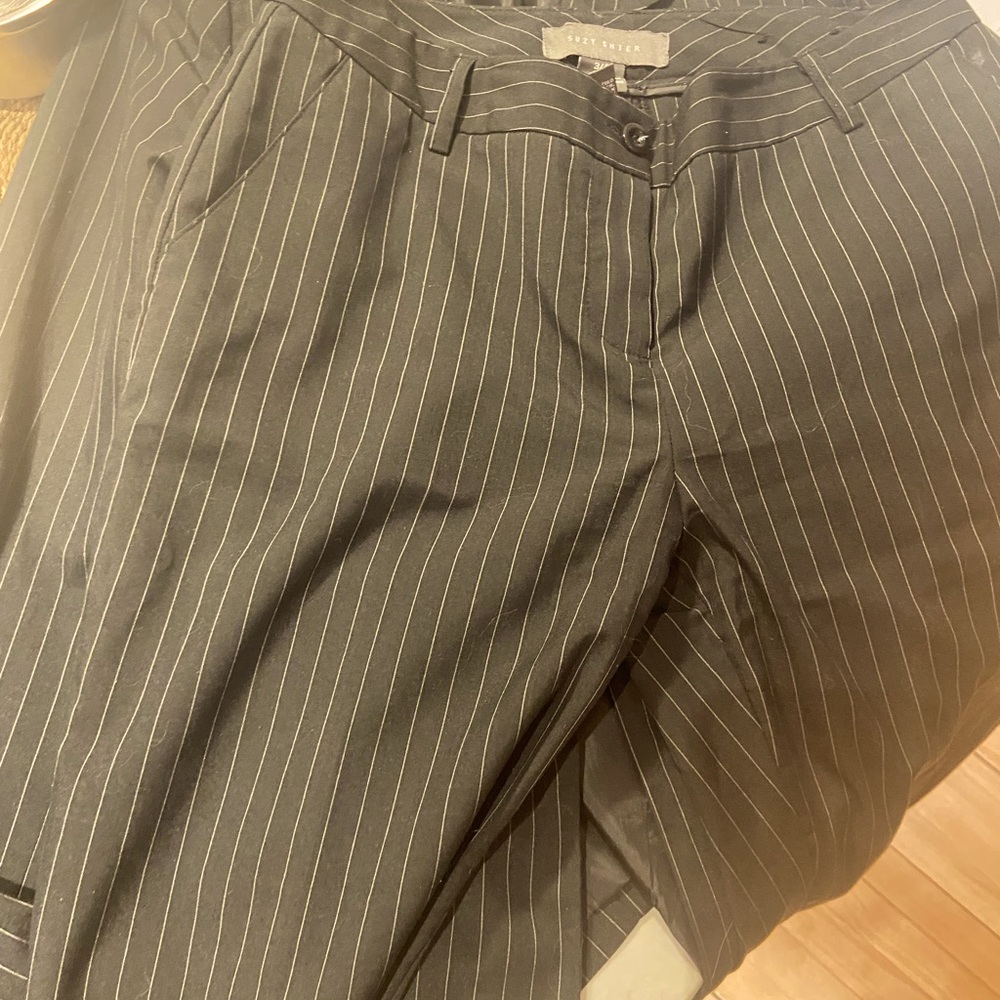 Suit blazer and pants black and White barely worn